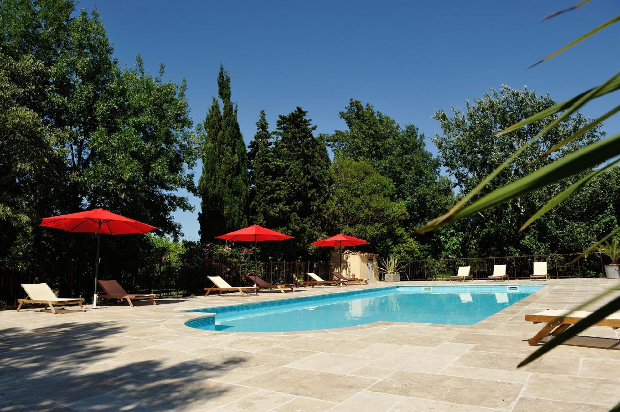 Gites Domaine Des Machottes Grans Экстерьер фото