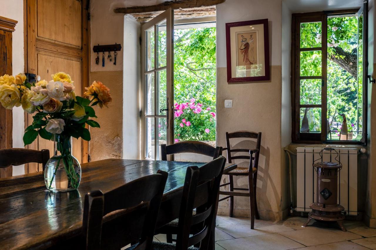 Gites Domaine Des Machottes Grans Экстерьер фото