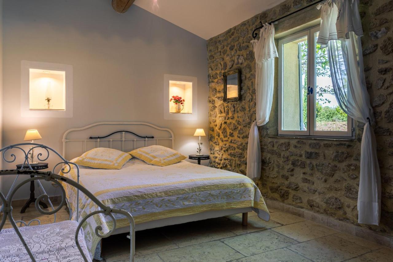Gites Domaine Des Machottes Grans Экстерьер фото